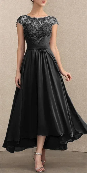 Vivienne Lace Maxi Dress With Short Sleeves