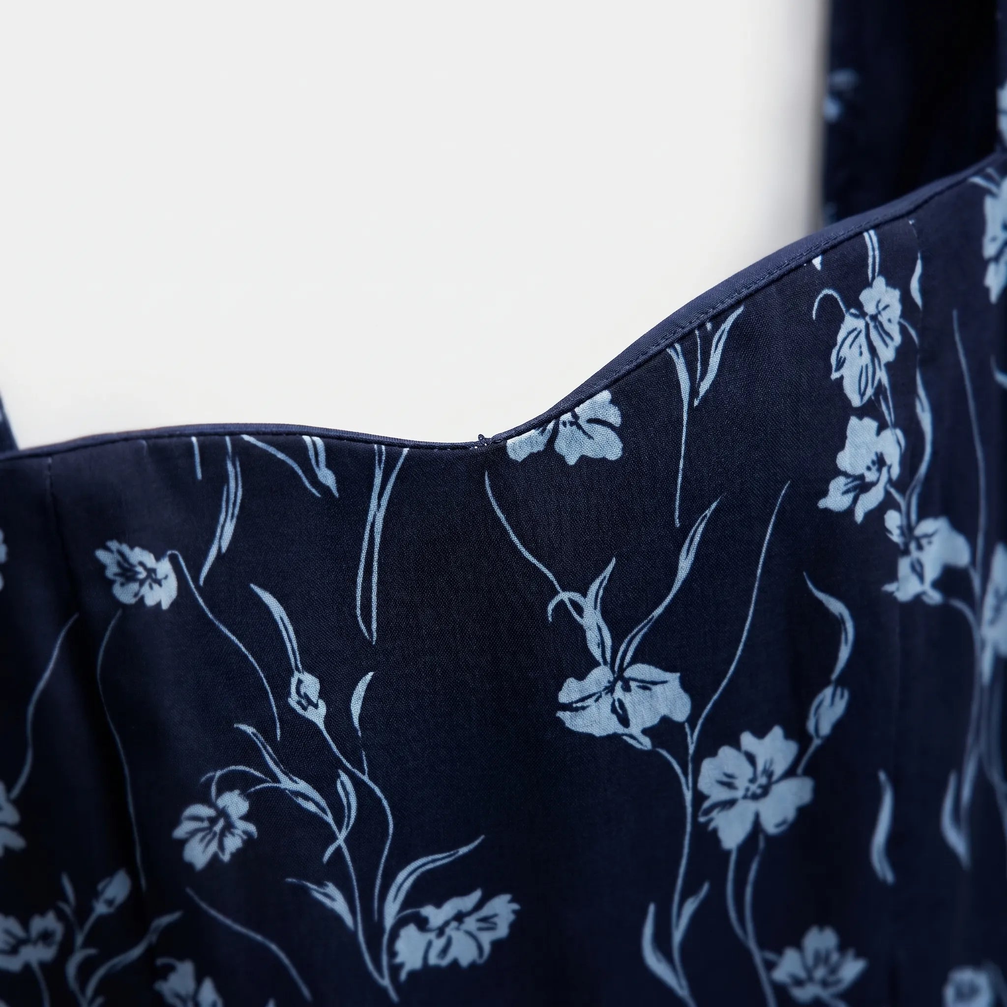 Rosetta Floral Sweetheart Midi Dress